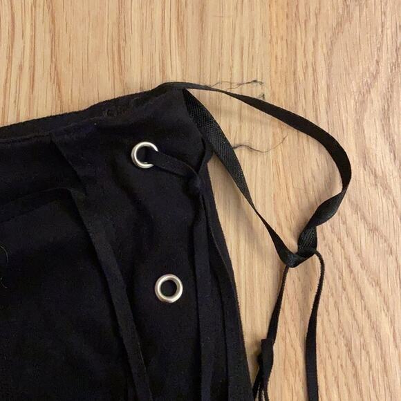 Tobi lace up black soft skirt size small - Picture 8 of 10